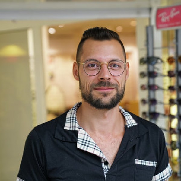 Augenoptiker Philippe Schweitzer Portrait