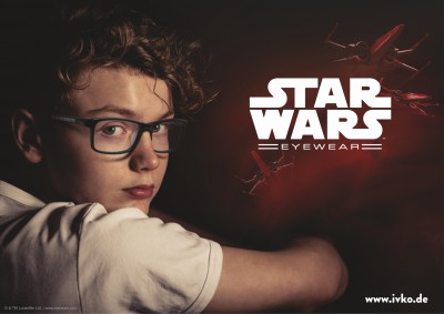 Junge mit Kinderbrille von Star Wars Eyewear